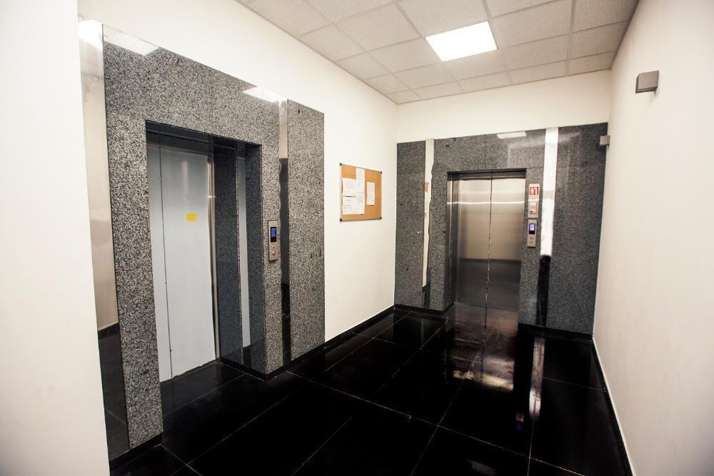 Smart-House Smart Kvartira S Kukhnei Vozle Metro. キエフ エクステリア 写真